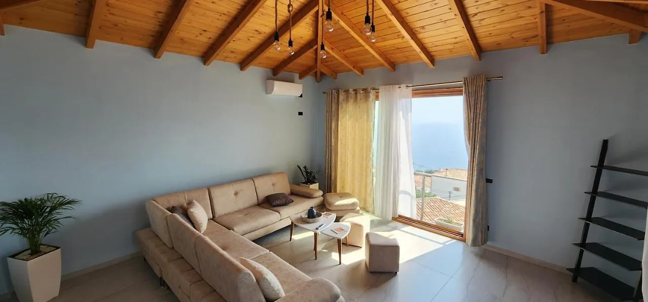 Vila 369 Dhermi